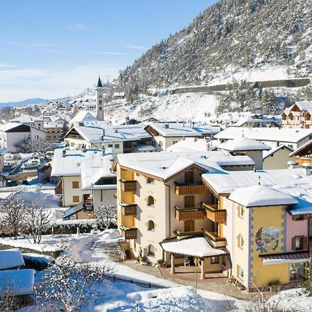 Hotel Genzianella Ziano Di Fiemme Bagian luar foto
